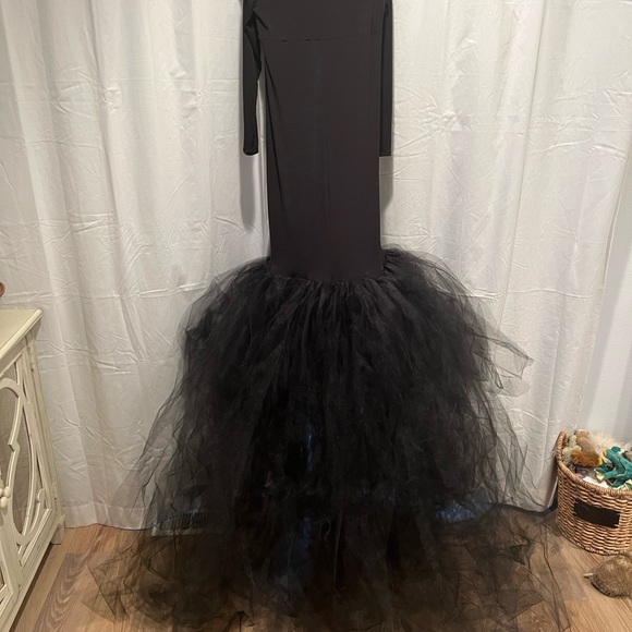 Maternity Dress - Picture 4 of 4